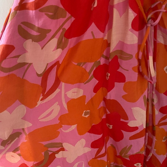 ASTR THE LABLE SANGER CUTOUT MAXI DRESS - Picture 3 of 4